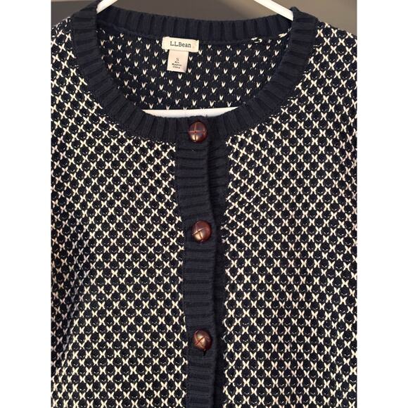 L.L. Bean Cardigan Sweater Blue Woman’s Large Country Classic - Picture 2 of 9